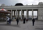 P1010935-moscow-gateway to gorky park.JPG